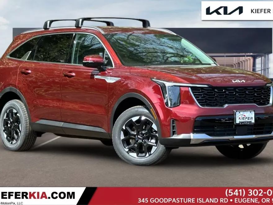 2025 Kia Sorento S photo 1