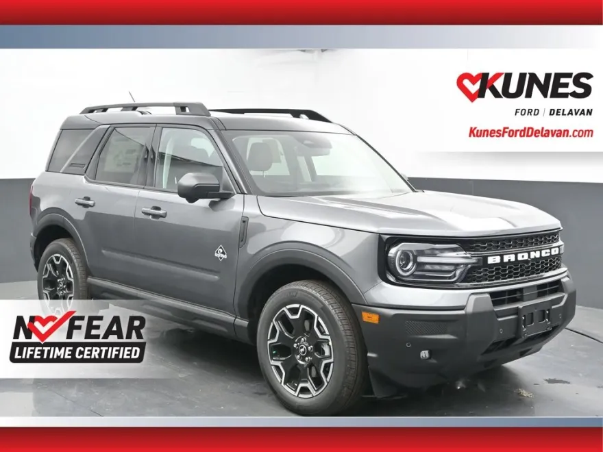 2025 Ford Bronco Sport Outer Banks photo 1