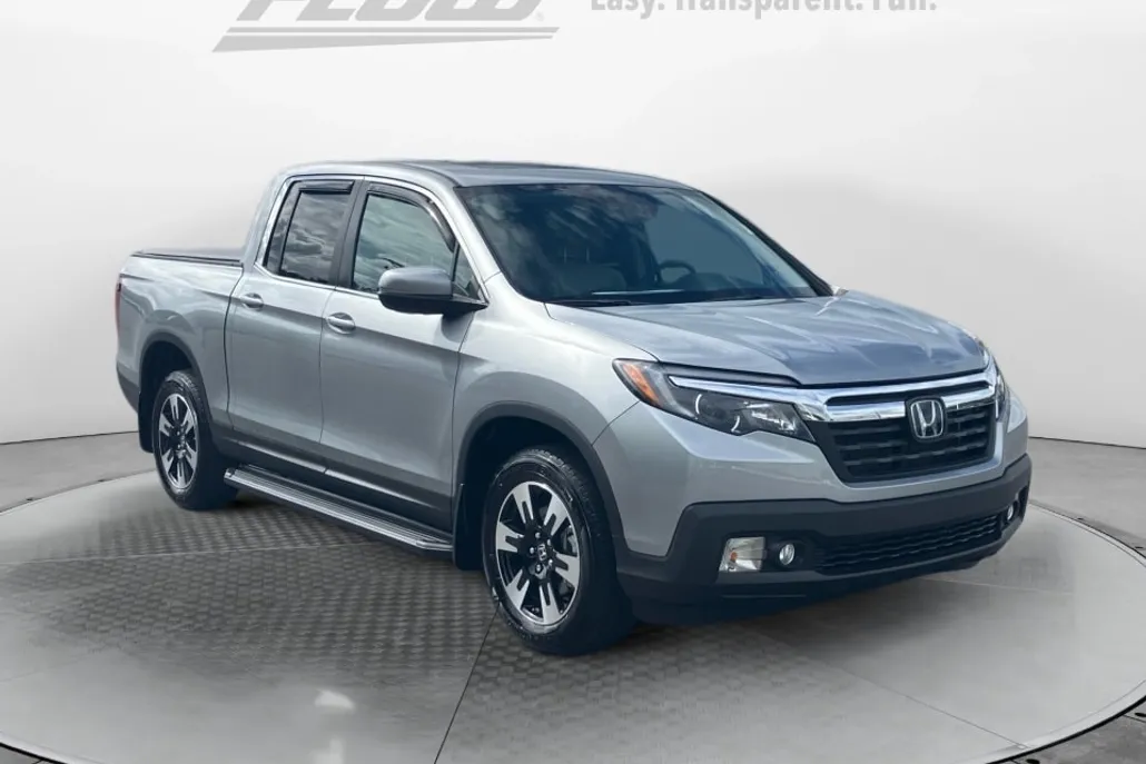 2020 Honda Ridgeline RTL photo 1