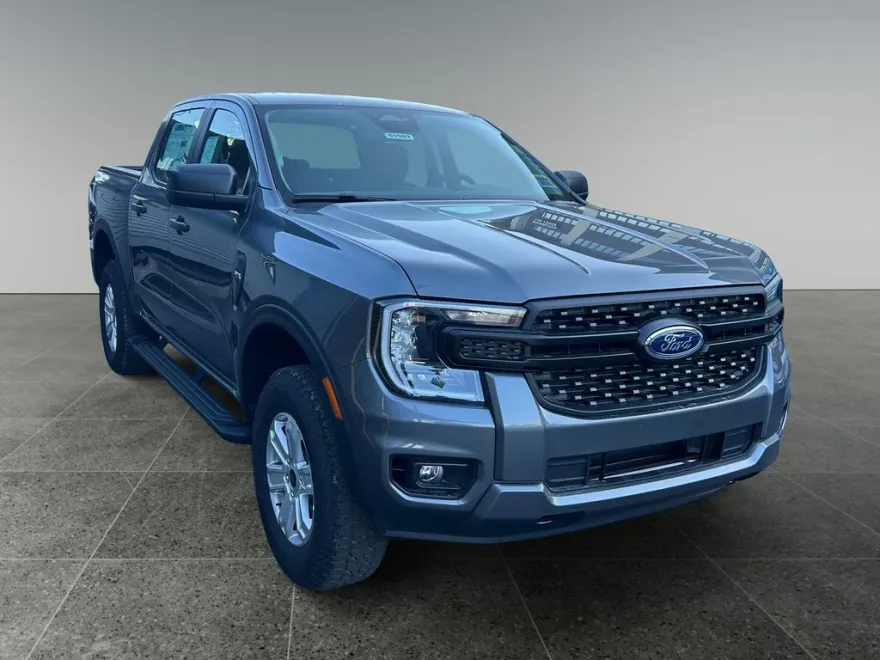 2025 Ford Ranger XL photo 1