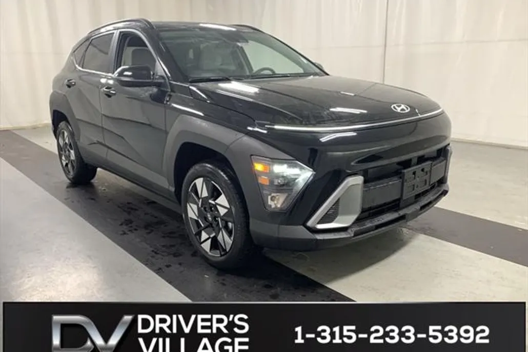 2024 Hyundai Kona SEL photo 1