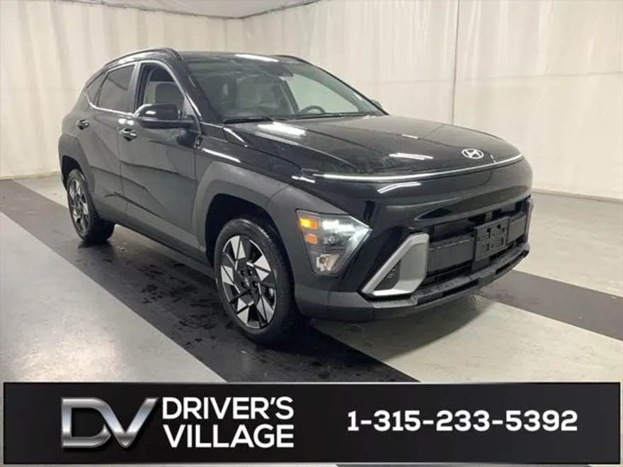 2024 Hyundai Kona SEL photo 1