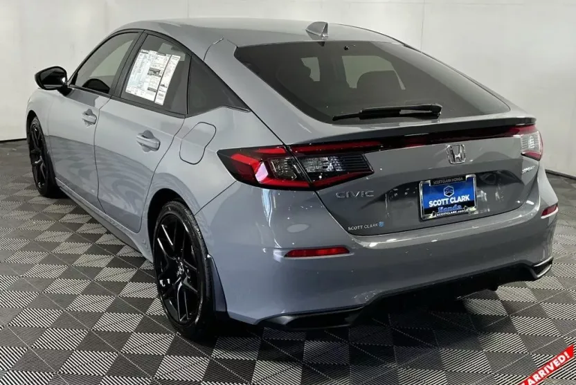 2025 Honda Civic Sport photo 1