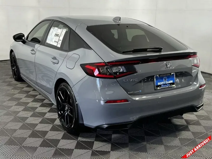 2025 Honda Civic Sport photo 1