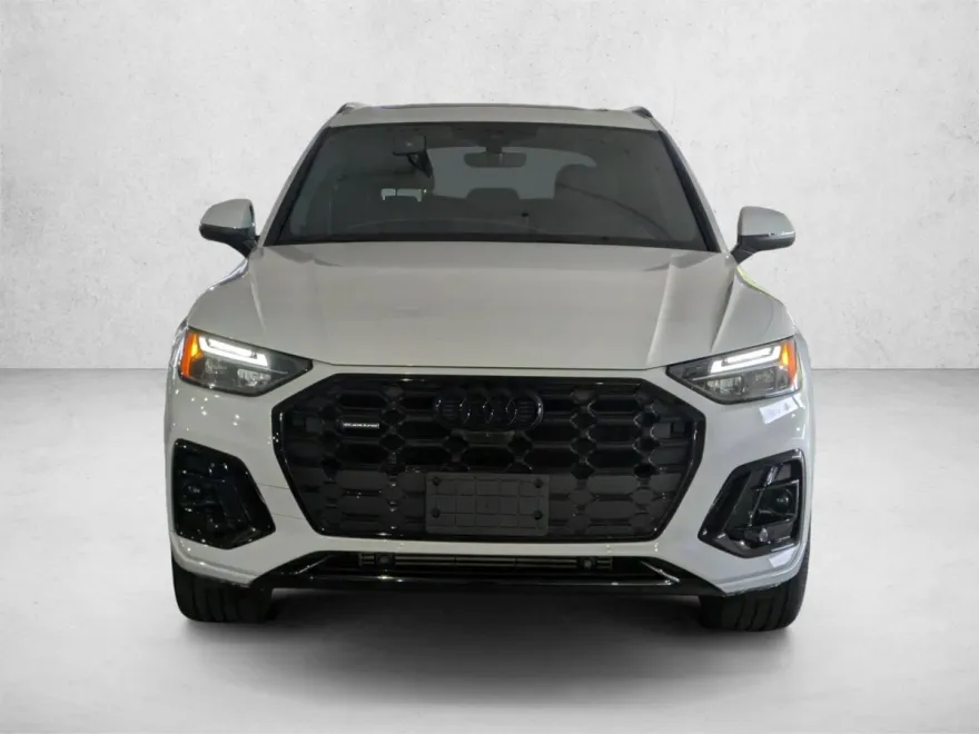 2024 Audi Q5 45 S line Premium Plus photo 1