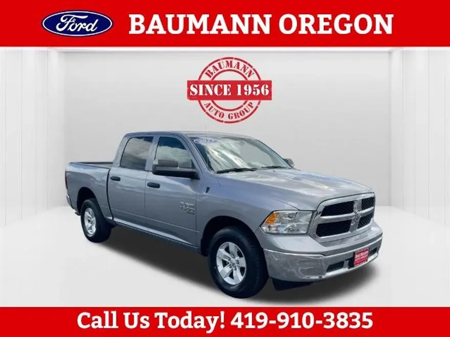 2023 Ram 1500 Classic SLT photo 1
