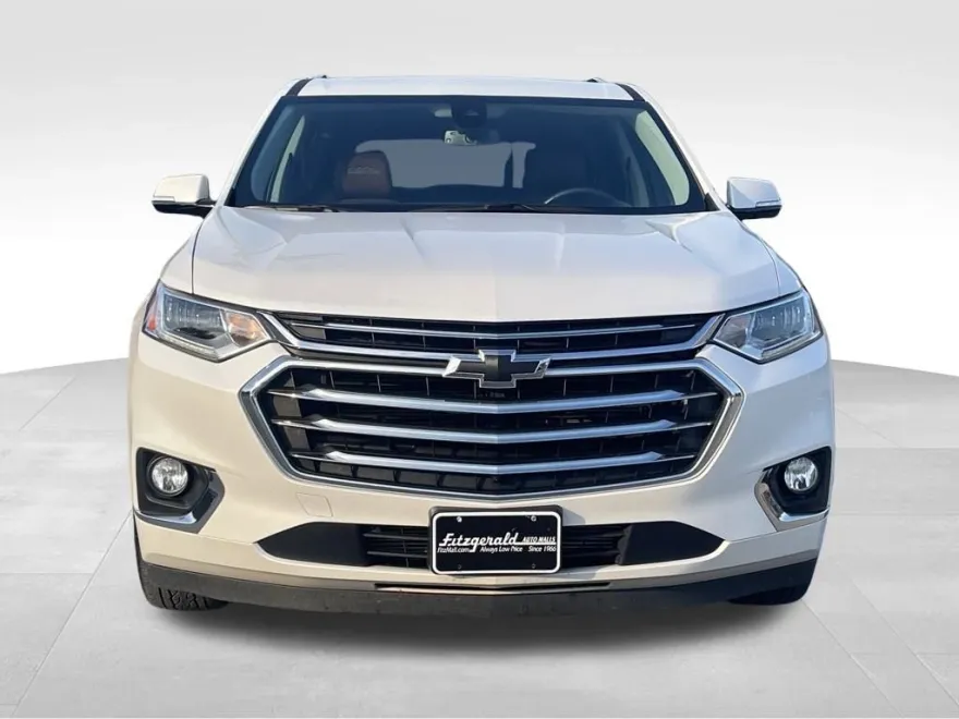 2018 Chevrolet Traverse High Country photo 1