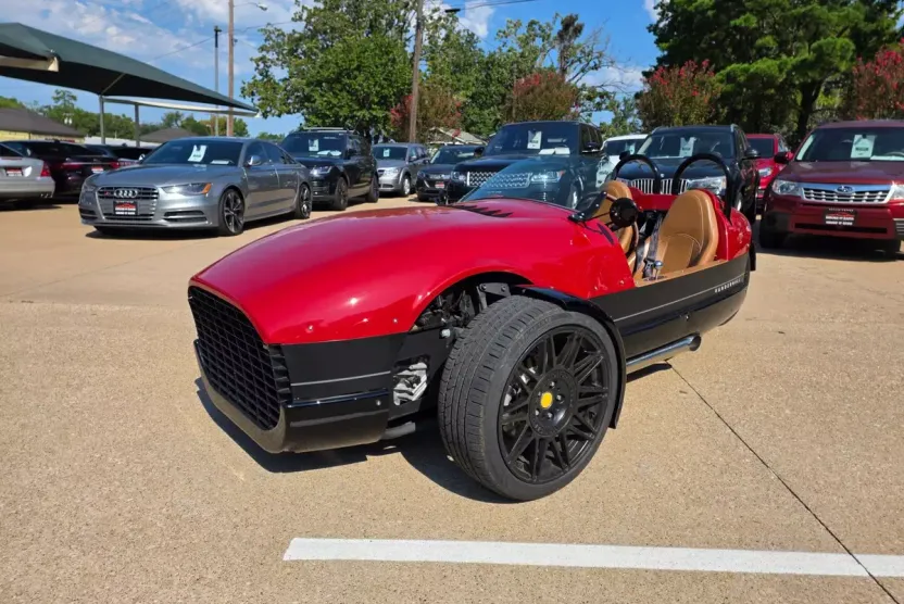2023 Vanderhall Motor Works Venice GT photo 1
