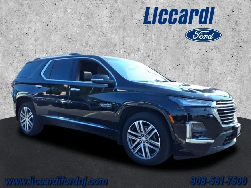 2023 Chevrolet Traverse High Country photo 1