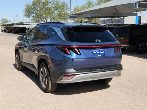 2025 Hyundai Tucson SEL Convenience photo 4