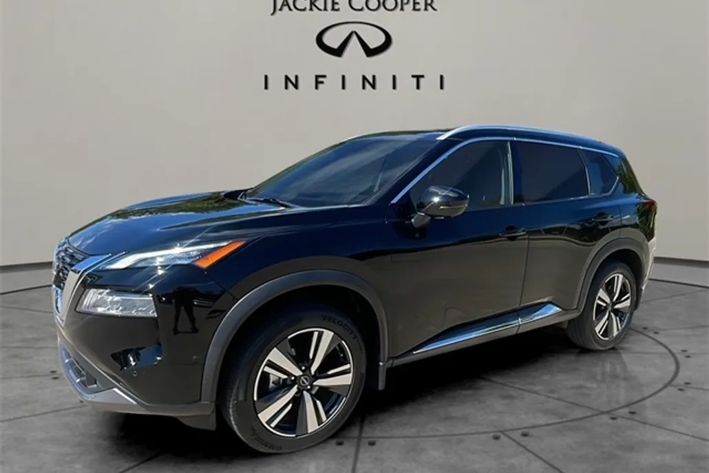 2023 Nissan Rogue SL photo 1