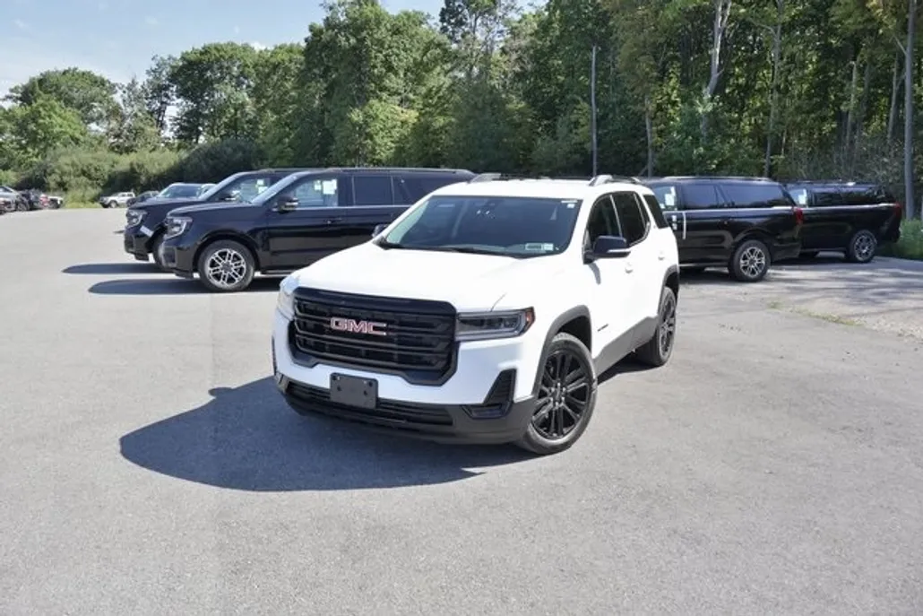2023 Gmc Acadia SLE photo 1