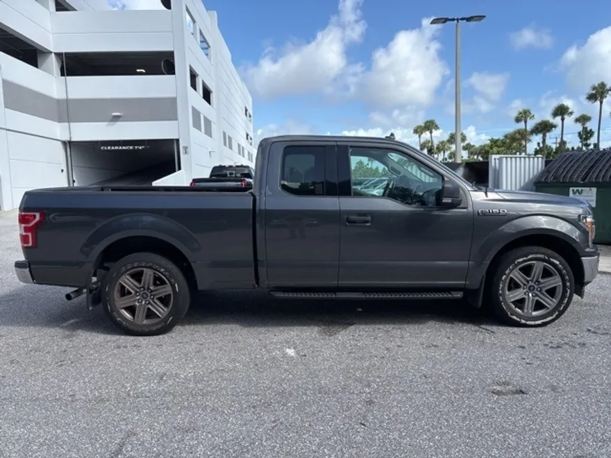 2018 Ford F-150 XLT photo 1