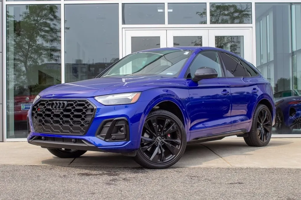 2024 Audi SQ5 Premium Plus photo 1