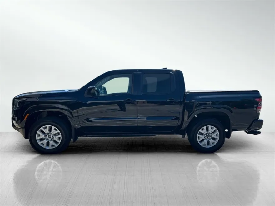 2023 Nissan Frontier SV photo 1