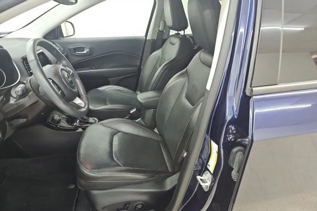 2019 Jeep Compass Limited photo 1