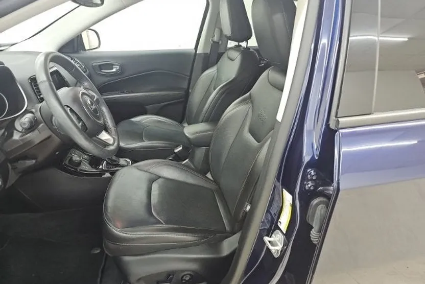 2019 Jeep Compass Limited photo 1