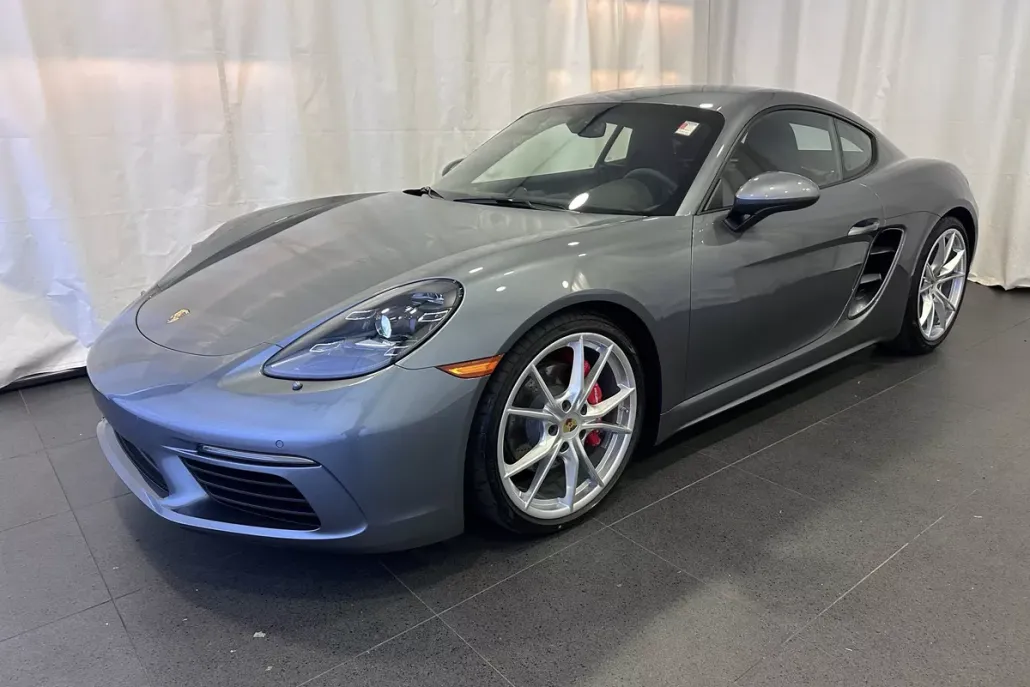 2025 Porsche Cayman S photo 1
