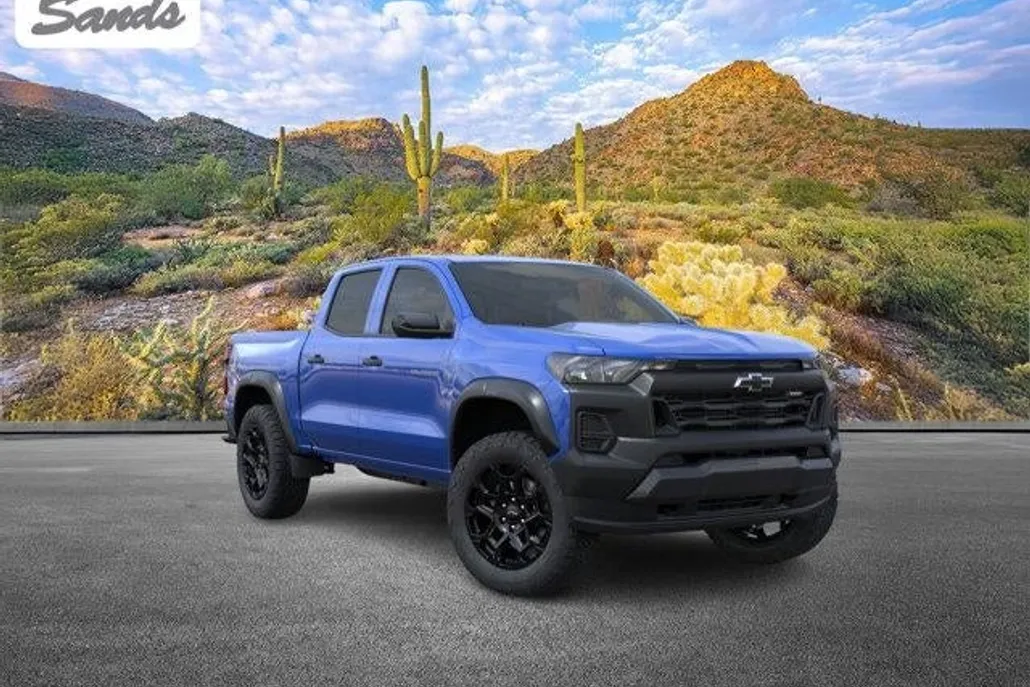 2026 Chevrolet Colorado Trail Boss photo 1