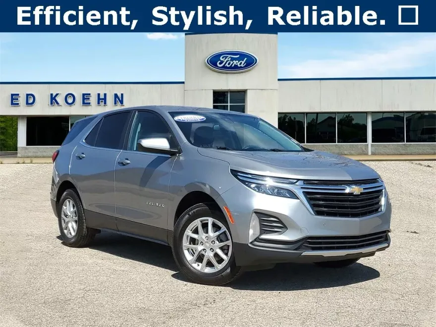 2023 Chevrolet Equinox LT photo 1