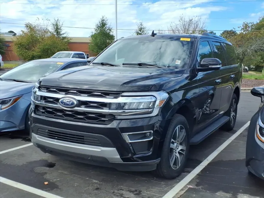 2024 Ford Expedition Limited photo 1