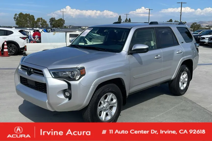 2023 Toyota 4Runner SR5 photo 1
