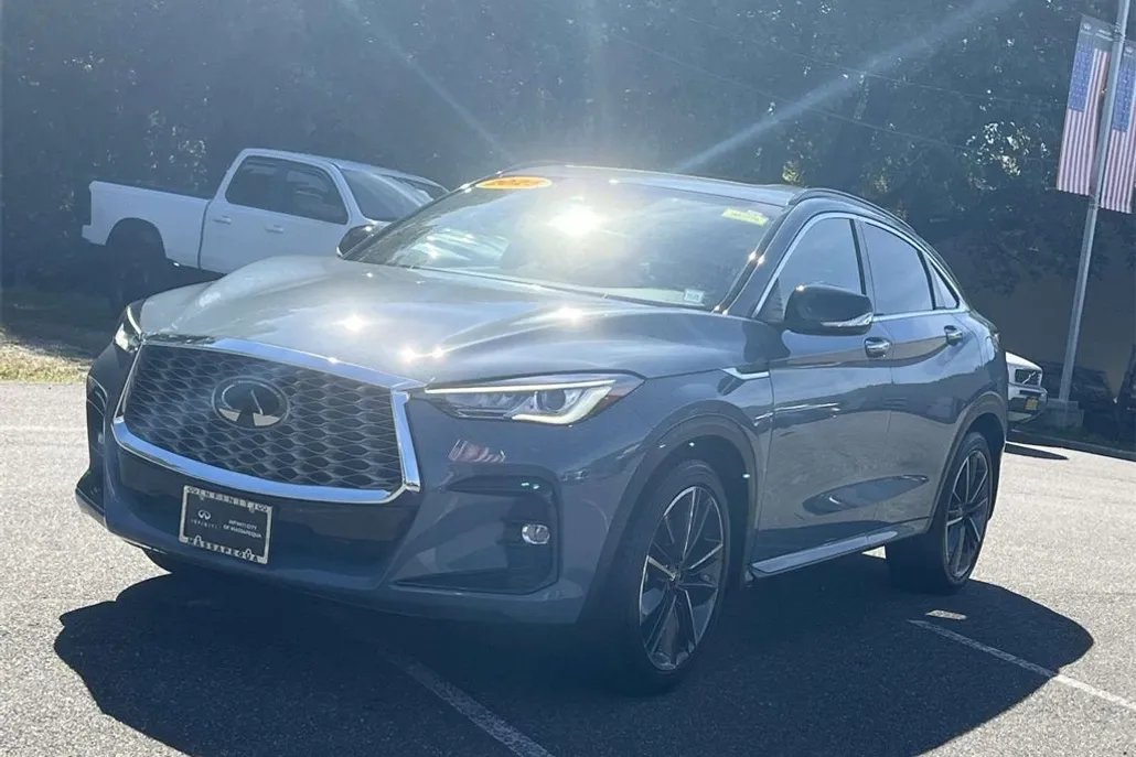 2025 Infiniti QX55 Luxe photo 1
