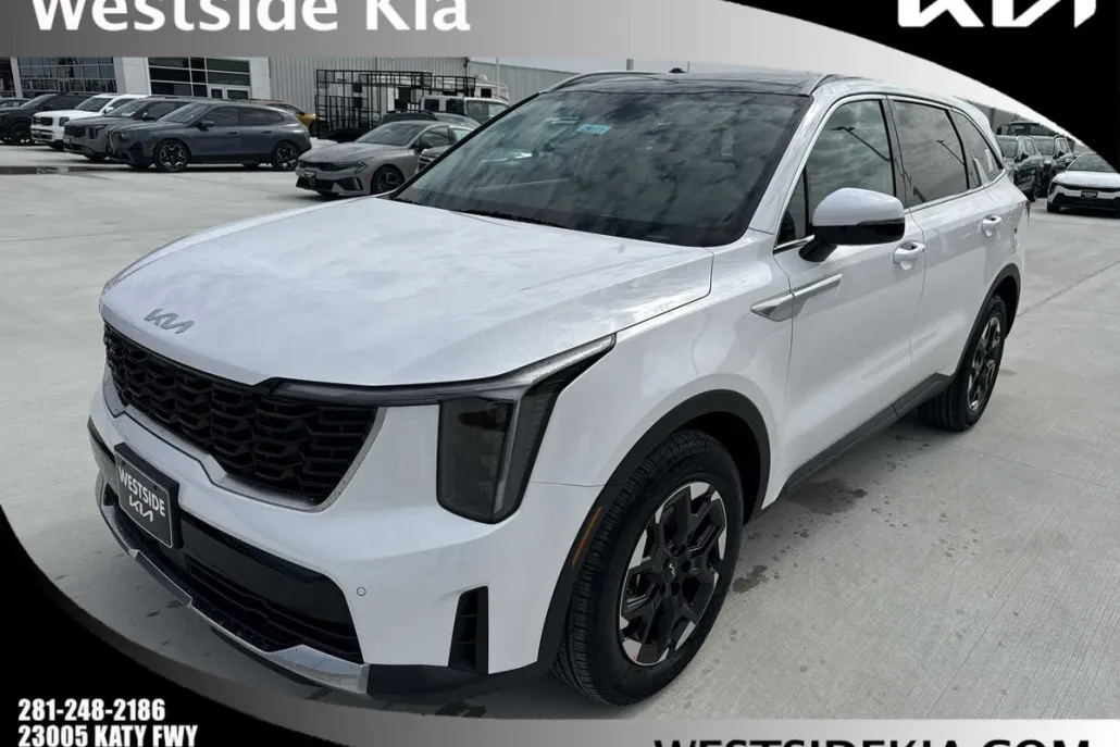 2025 Kia Sorento S photo 1