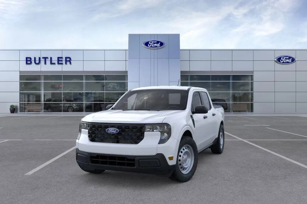 2025 Ford Maverick XL photo 1