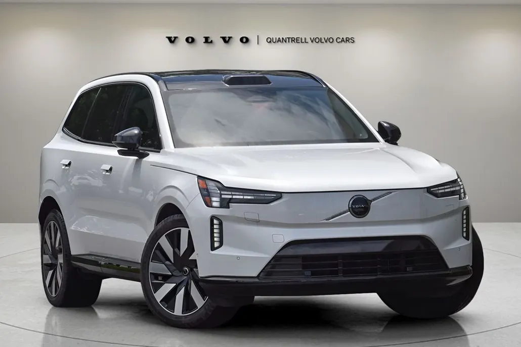 2025 Volvo EX90 Ultra photo 1