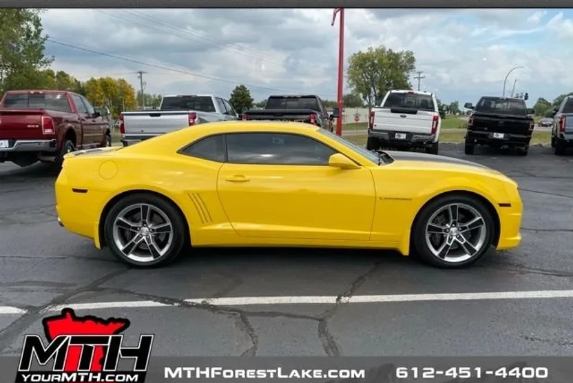 2010 Chevrolet Camaro 2SS RS photo 1
