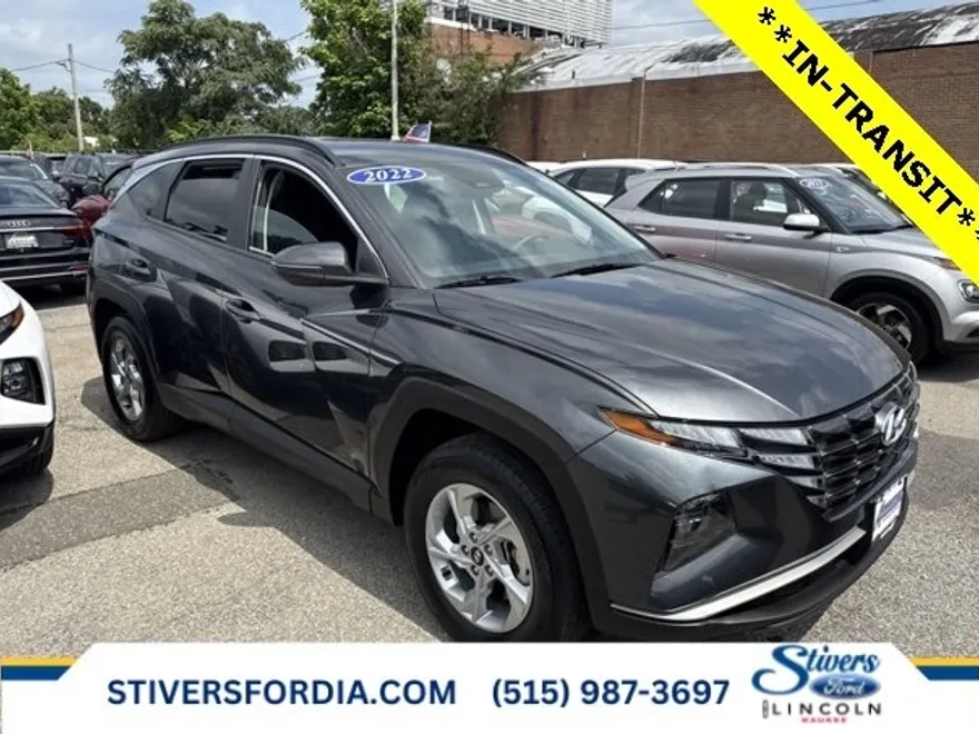 2022 Hyundai Tucson SEL photo 1