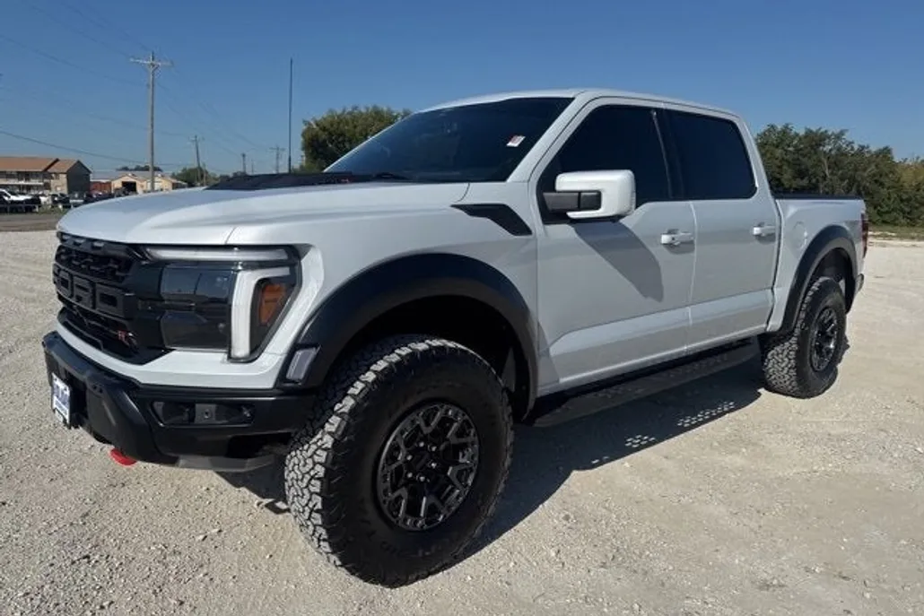 2025 Ford F-150 Raptor photo 1