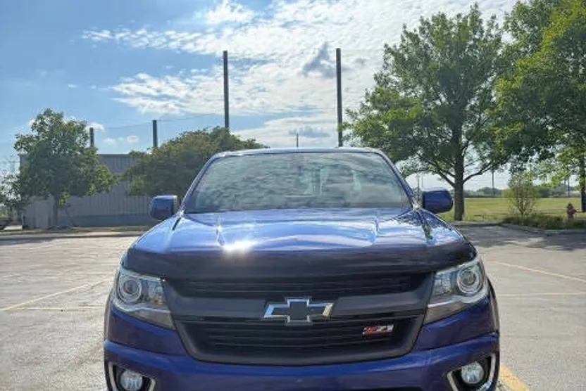 2015 Chevrolet Colorado Z71 photo 1