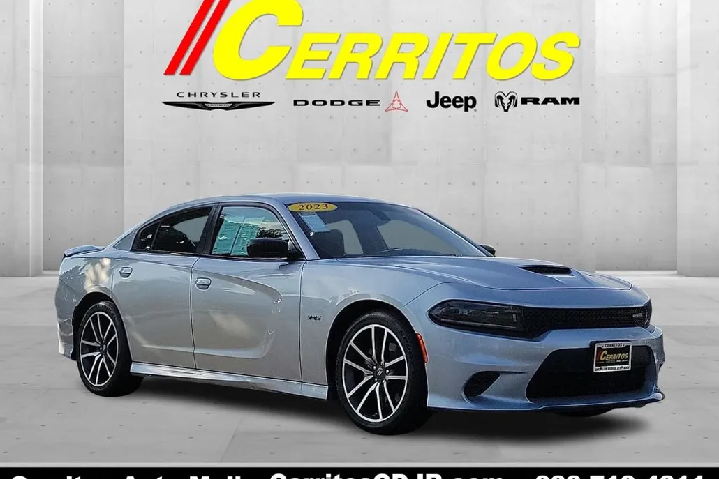 2023 Dodge Charger R/T photo 1