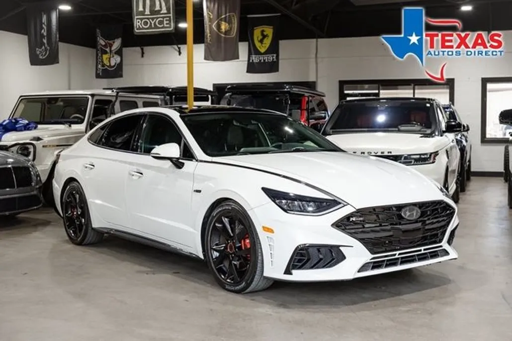 2022 Hyundai Sonata N Line photo 1