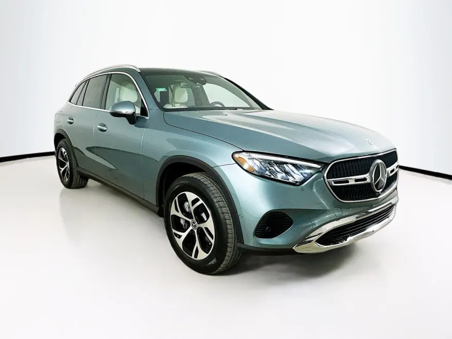 2026 Mercedes Benz GLC 350e 4MATIC photo 1