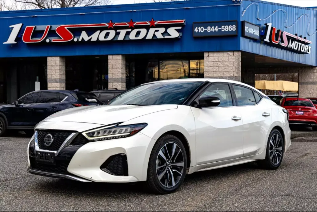 2022 Nissan Maxima SV photo 1