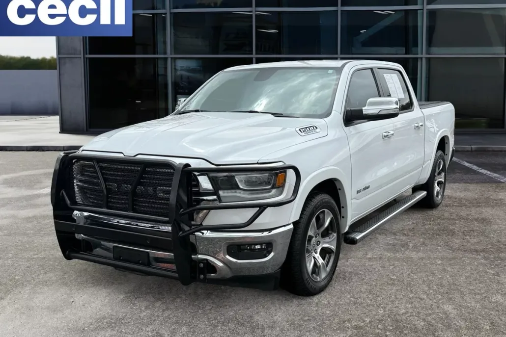 2019 Ram 1500 Laramie photo 1