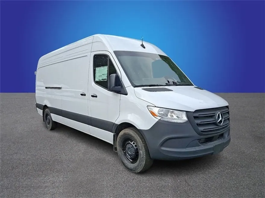 2025 Mercedes Benz Sprinter 2500 High Roof photo 1