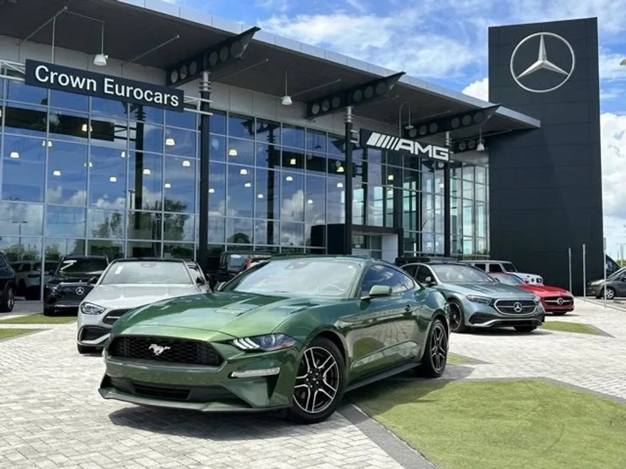 2022 Ford Mustang EcoBoost Premium photo 1