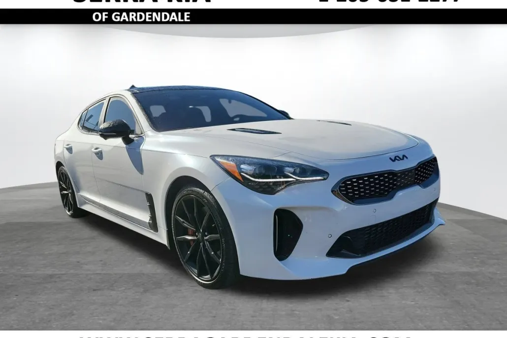 2022 Kia Stinger GT2 photo 1