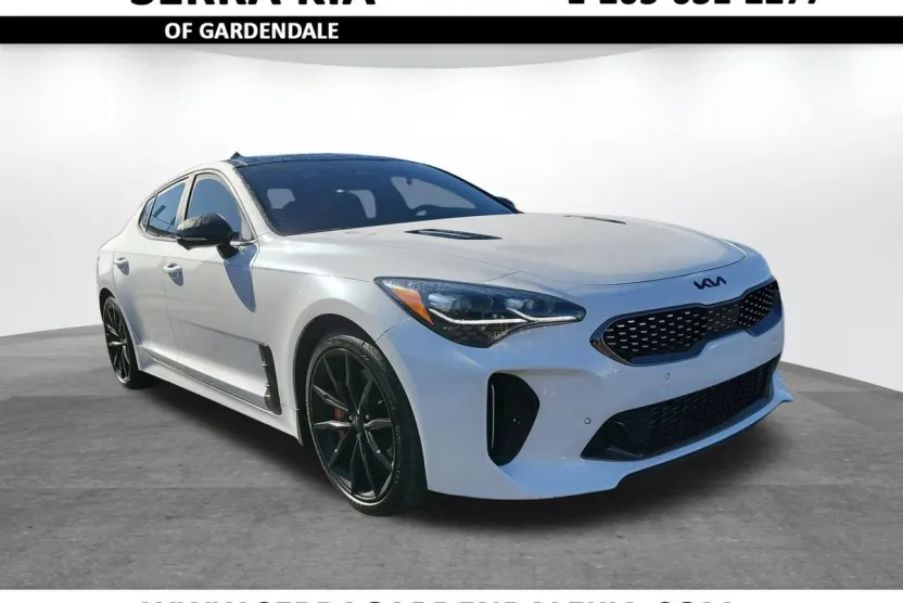 2022 Kia Stinger GT2 photo 1