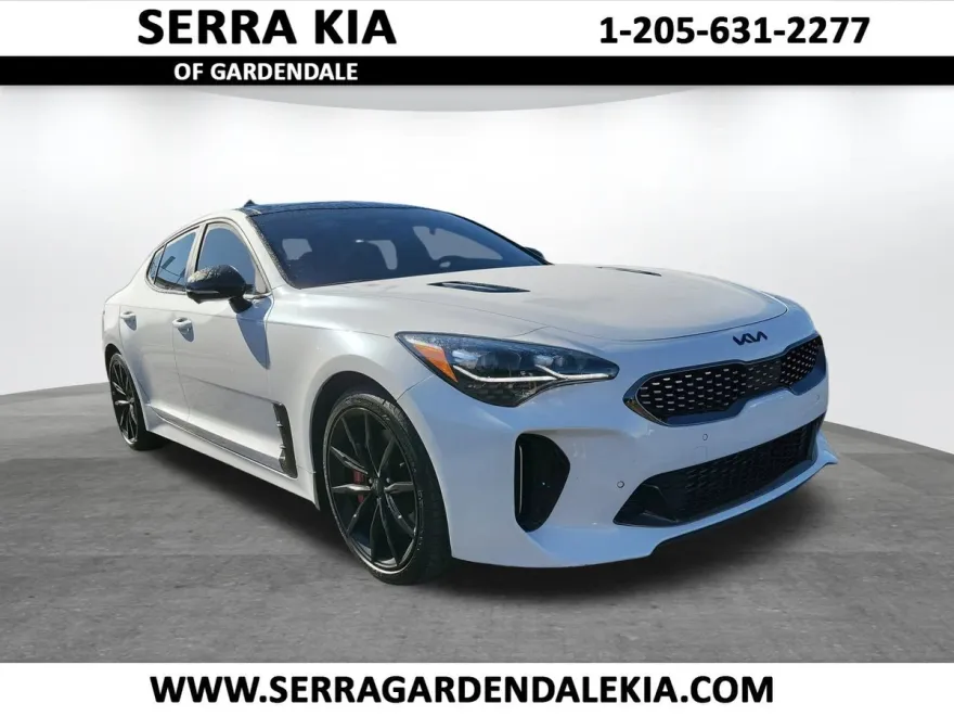 2022 Kia Stinger GT2 photo 1