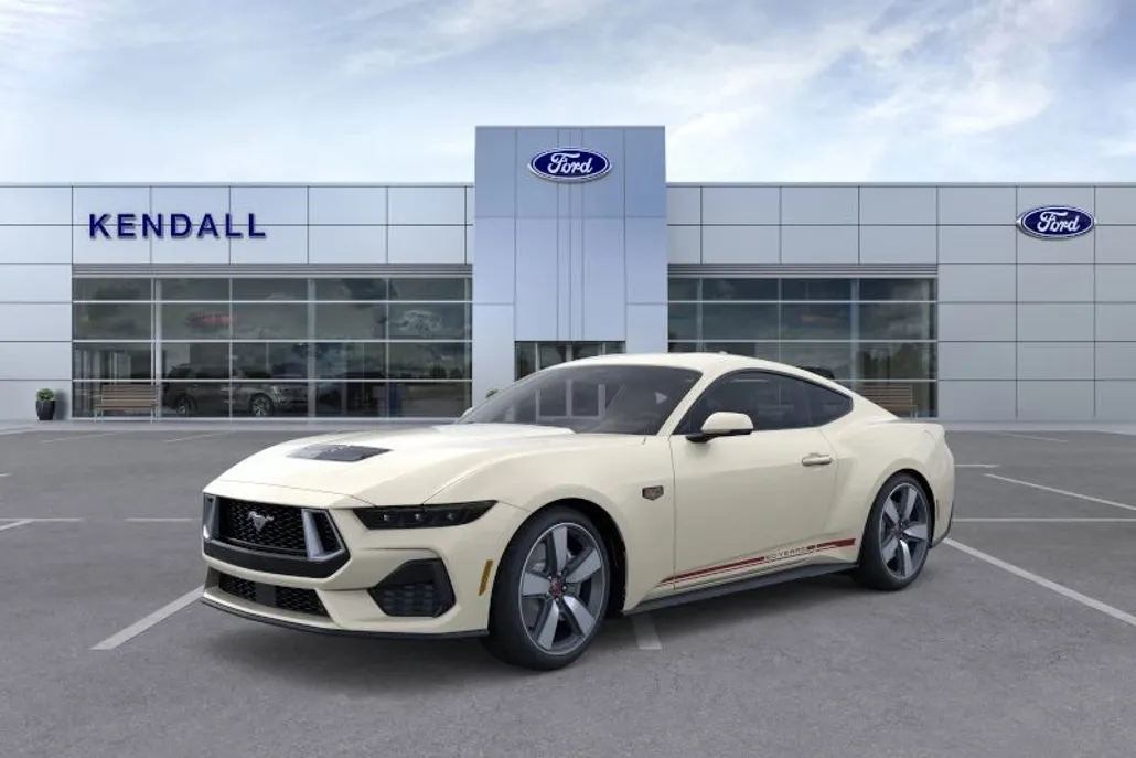 2025 Ford Mustang GT Premium photo 1