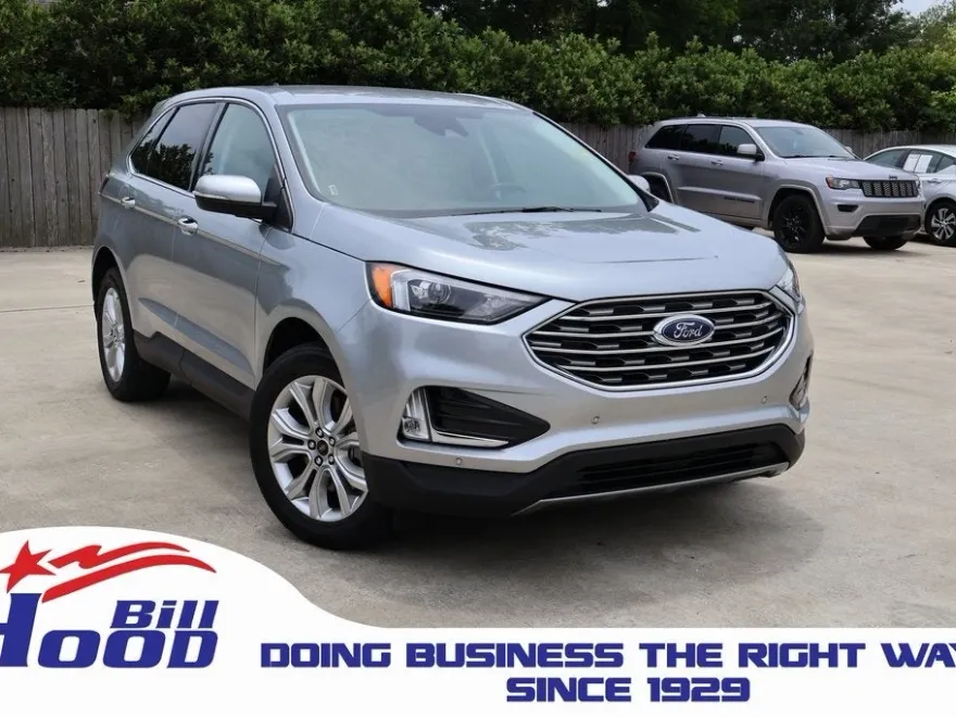 2024 Ford Edge Titanium photo 1