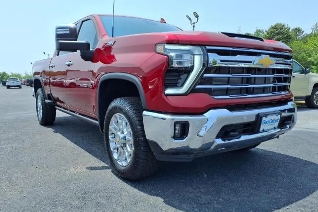 2024 Chevrolet Silverado 2500HD LTZ photo 1