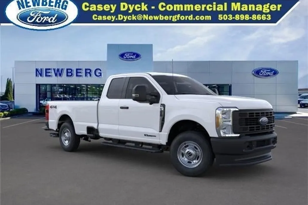 2025 Ford F-350 XL photo 1