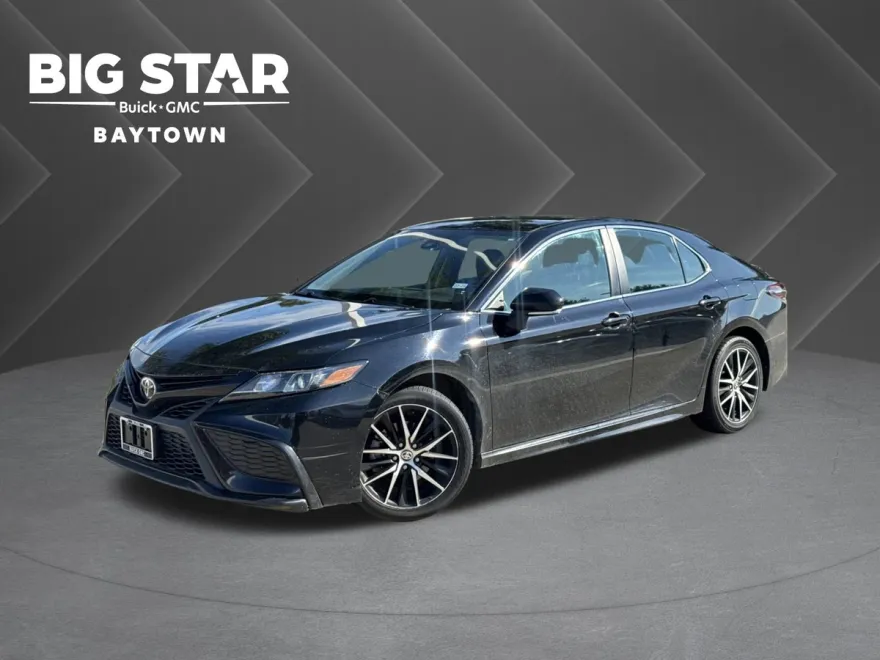 2023 Toyota Camry SE photo 1