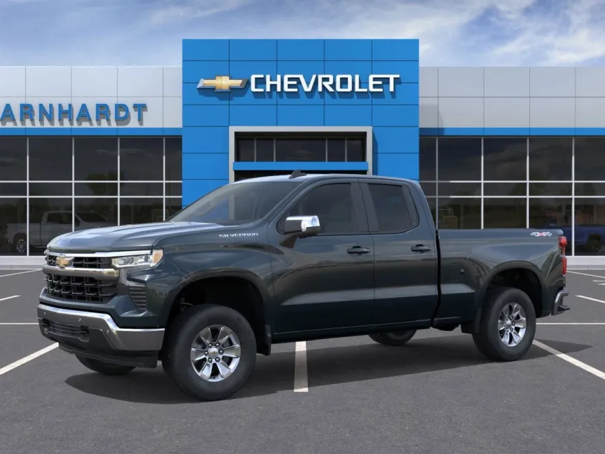 2025 Chevrolet Silverado 1500 LT photo 1